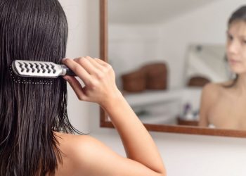 penyebab rambut rontok