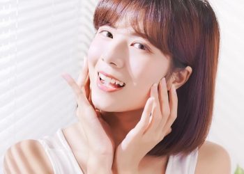 Muka Kusam dan Kering Saat Social Distancing? Atasi dengan Produk Berikut!