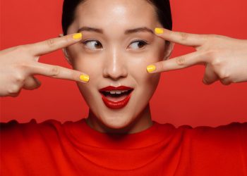 Ini Dia, 3 Cara Membuat Wajah Glowing Ala Artis Korea!