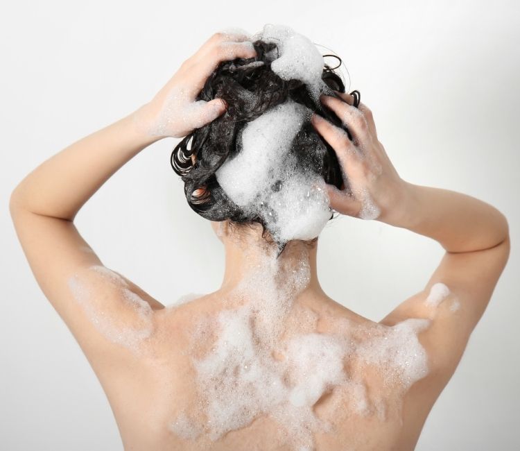 5 Cara Mengatasi Rambut Kering Akibat Sering Hair Styling