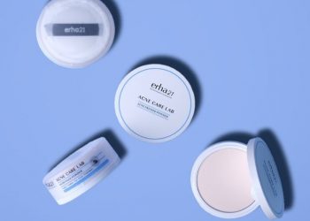 5 Tips Memilih Bedak untuk Wajah Berjerawat