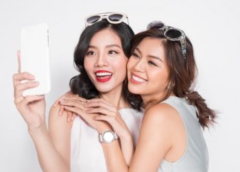 Begini 5 Tips Tampil Cantik Sebelum Travelling Saat New Normal