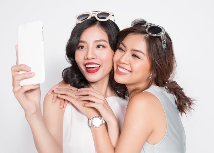 Begini 5 Tips Tampil Cantik Sebelum Travelling Saat New Normal