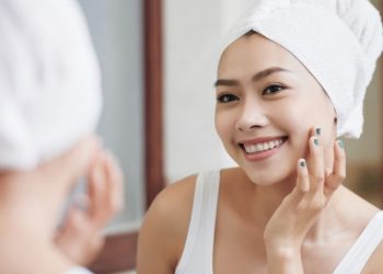 5 facial wash terbaik wajah berjerawat dan berminyak