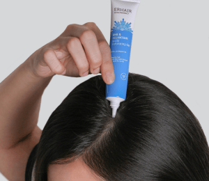 eksfoliasi kulit kepala agar bebas dari ketombe dan kulit kepala kering