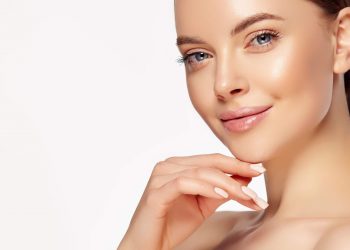 Ingin Tau Rahasia Mencerahkan Wajah? Yuk, Cek 3 Rahasia Ini!