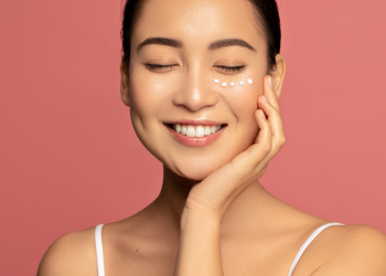 Cara menghilangkan kerutan di wajah