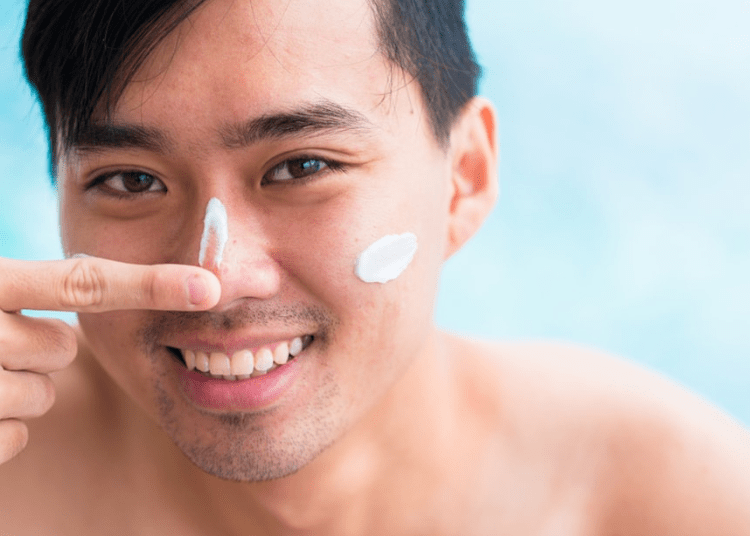 Cowo Juga Butuh Perlindungan dari Matahari