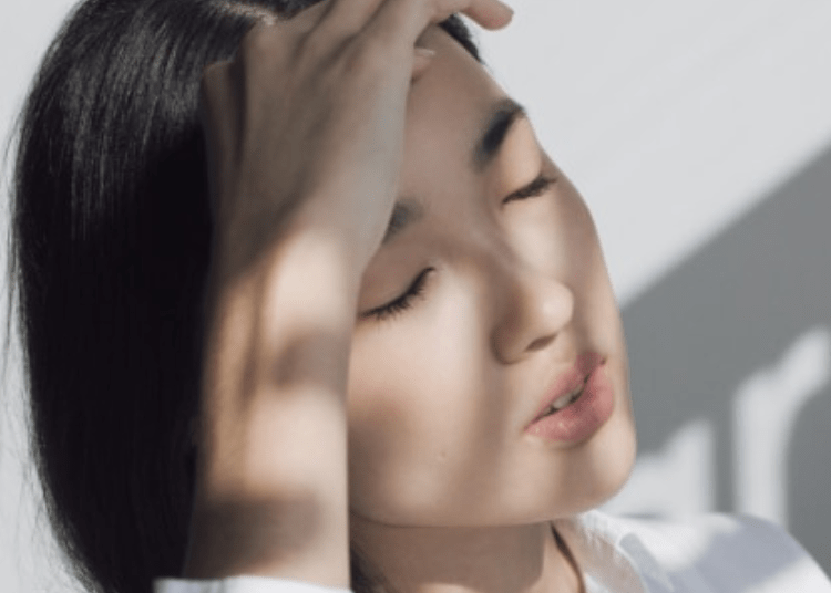 Melindungi Kulit Wajah dari UVA & UVB