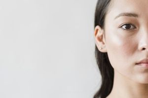 Serum untuk Kulit Sensitif: Kunci Rahasia Mendapatkan Healthy Skin Barrier dan Redakan Kemerahan Wajah Sensitif Kamu!