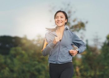 Sunscreen Waterproof Super Khusus Aktivitas Olahraga