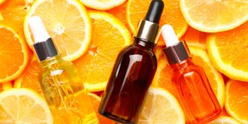 Semua Vitamin C Serum Sama? Ternyata Stabilitasnya Bisa Berbeda!