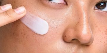 Perlindungan UV dan Skin Barrier, Kenapa Harus Jalan Bersamaan?