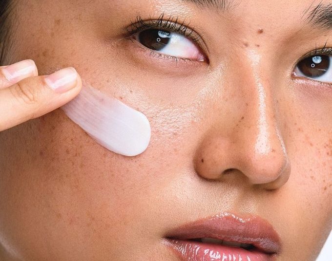 Perlindungan UV dan Skin Barrier, Kenapa Harus Jalan Bersamaan?