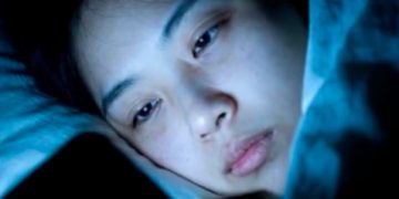 Sering Begadang, Kena AC, dan Banyak Aktivitas? Jangan Heran Kalau Kulit Mulai Kelihatan Kusam!