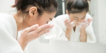 Kalau Skincare Adalah Investasi, Facial Wash Nggak Seharusnya Jadi Step yang Asal Pilih!