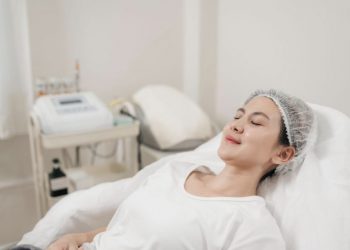 Baru Selesai Treatment, Kok Kulit Jadi Lebih Butuh Gentle Care? Ini Penjelasannya!