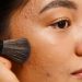 Udah Makeup Cantik, Tapi Wajah Tetap Kelihatan Capek di Foto? Ini Cara Bantu Kulit Tampak Lebih Glowing!